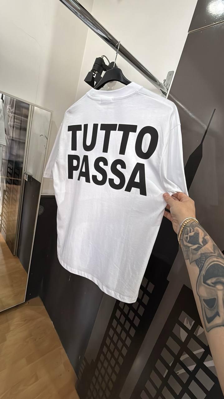 T-SHIRT TUTTO PASSA BIANCA