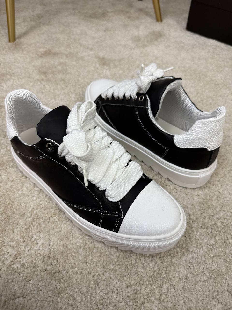 SNEAKERS FIFTH NERE E BIANCHE