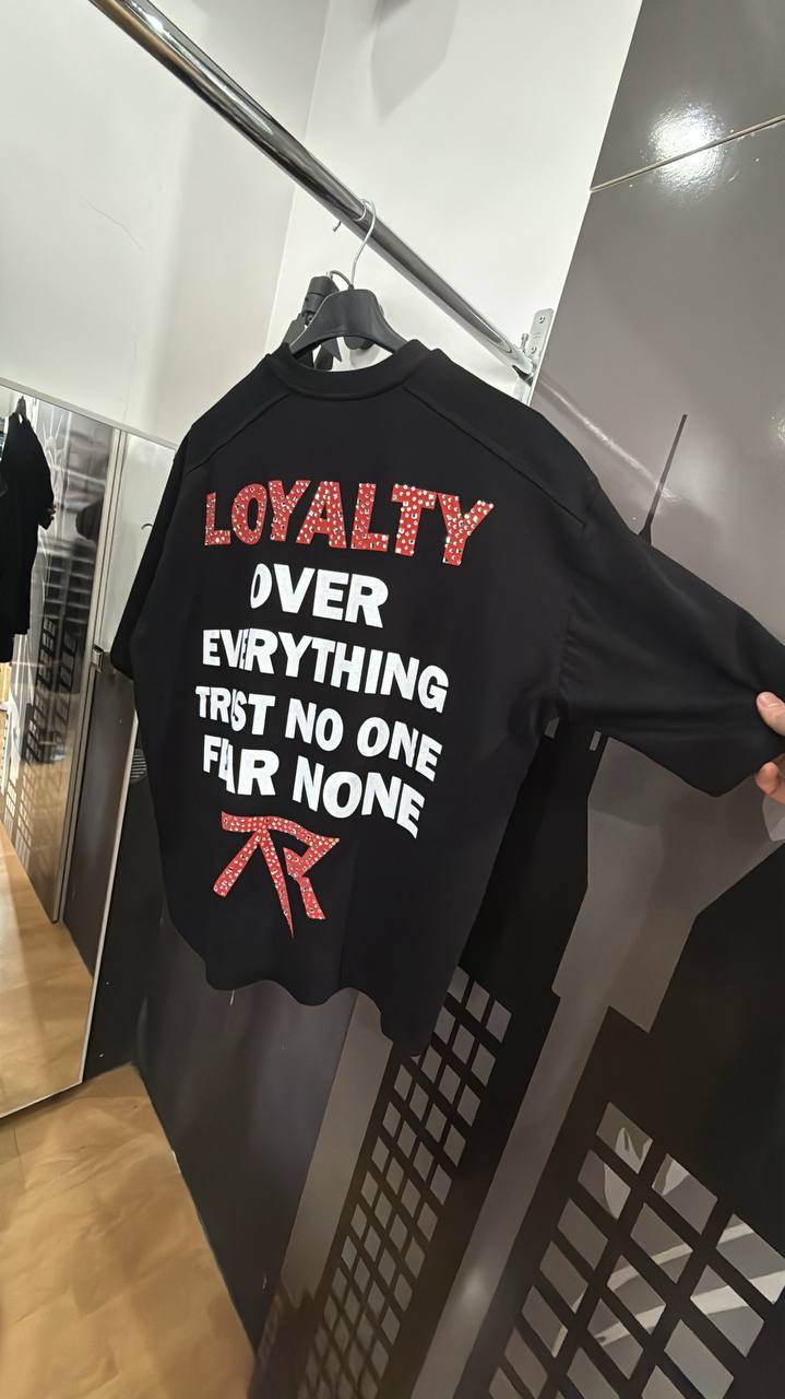 T-SHIRT LOYALTY