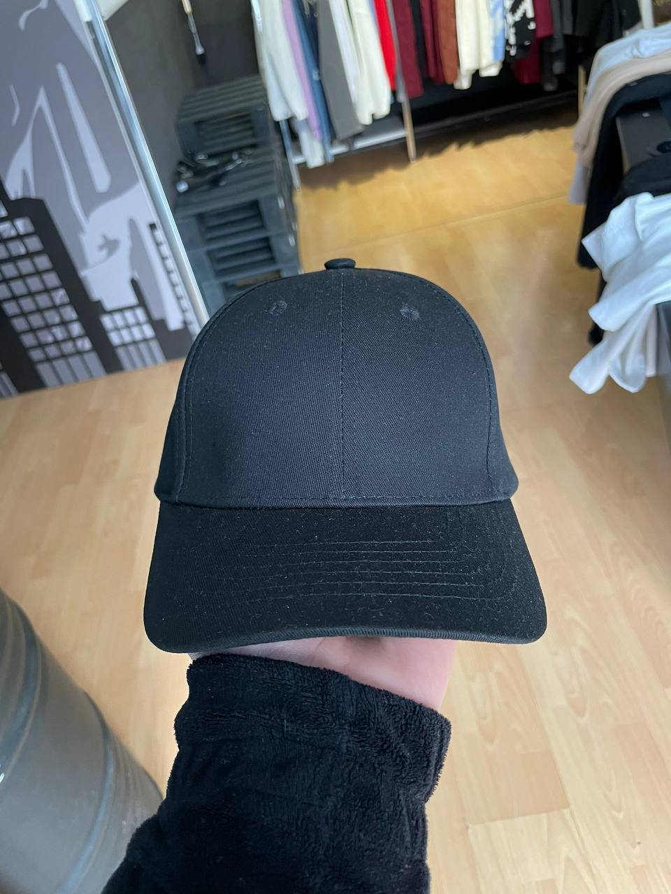 cappello visiera becco nero