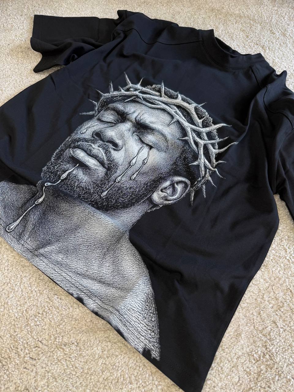 T-SHIRT JESUS NERA