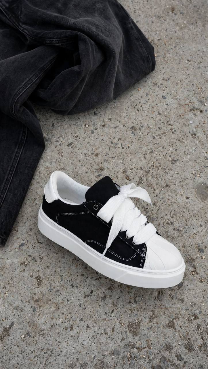 SNEAKERS GRAVITY NABUK BIANCO E NERO