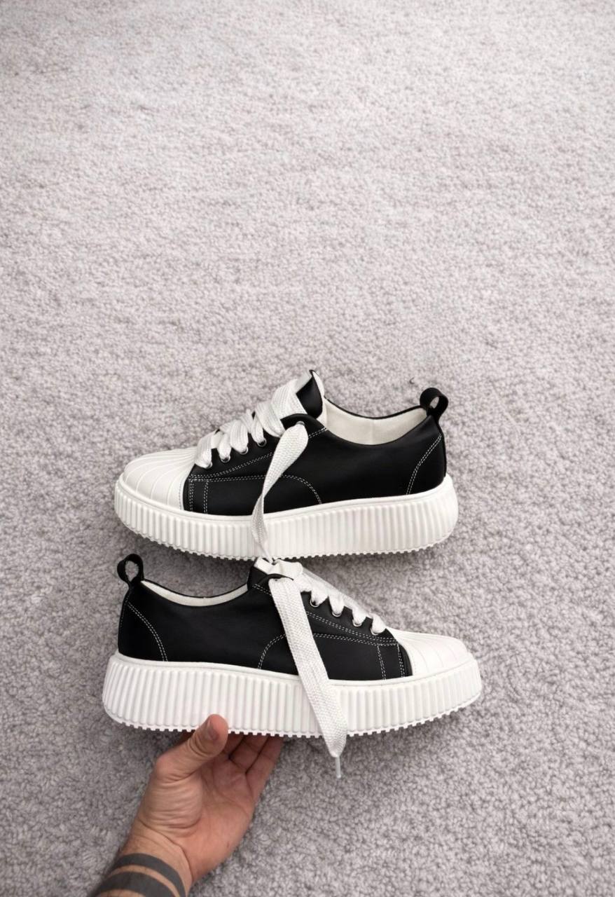 SNEAKERS MEGAN NERA E BIANCA