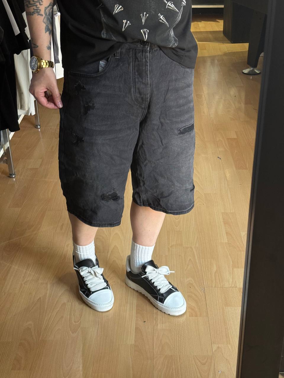 BERMUDA JEANS ROTTURE NERO