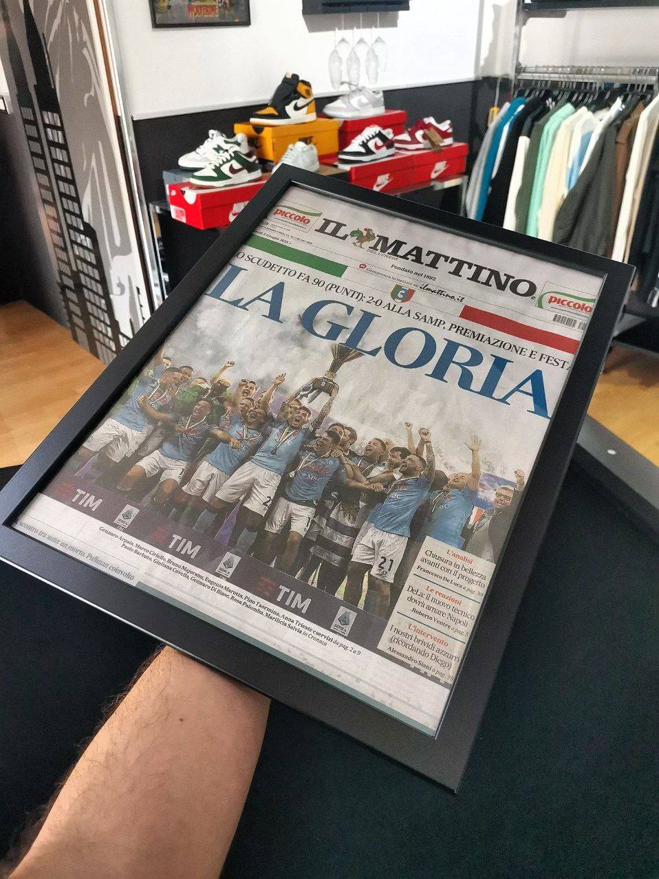 LA GLORIA