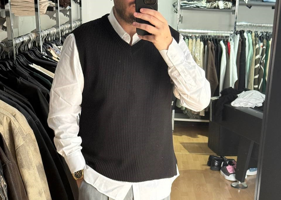 SMANICATO IN FILO NERO