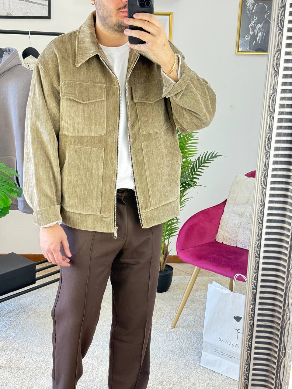 CAMICIONE CON TASCONI EFFETTO CAMOSCIO BEIGE