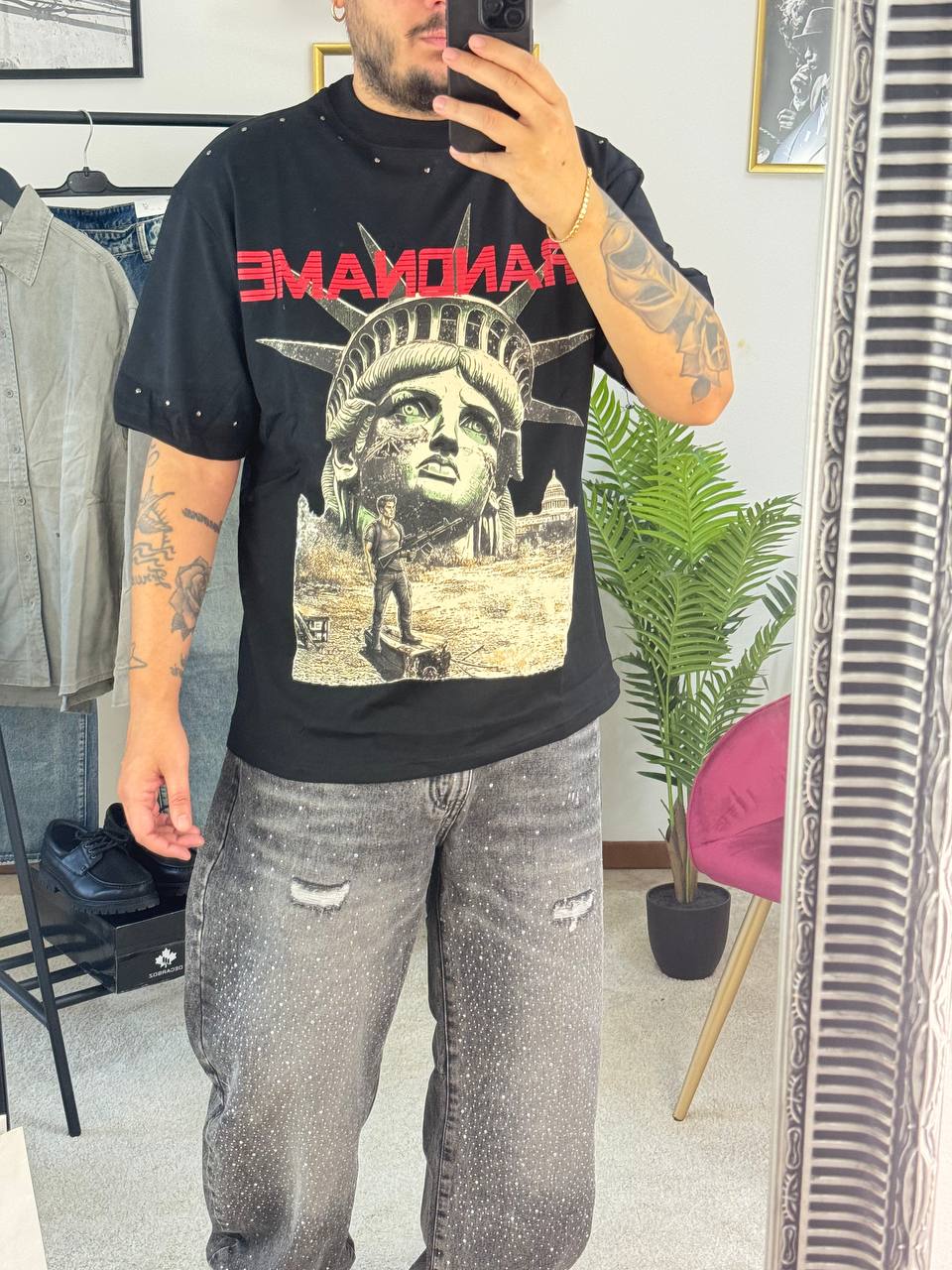 T-SHIRT NO PEACE NERA