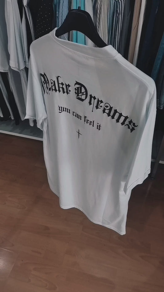 T-SHIRT STAMPA DREAMS