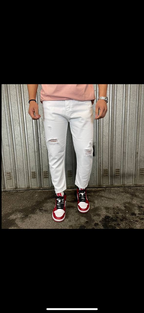 jeans bianco strappi